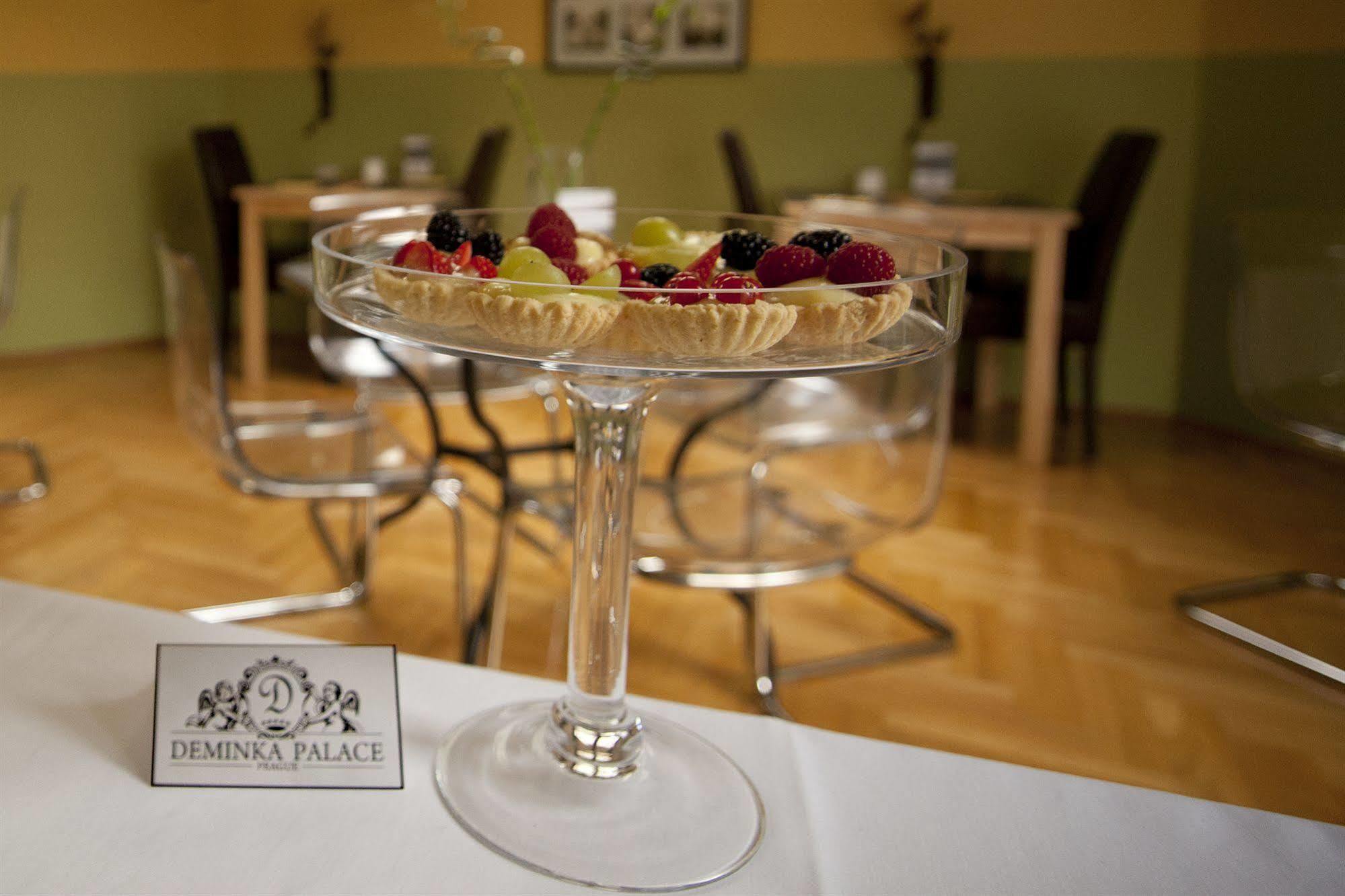 Deminka Palace 4* Praag