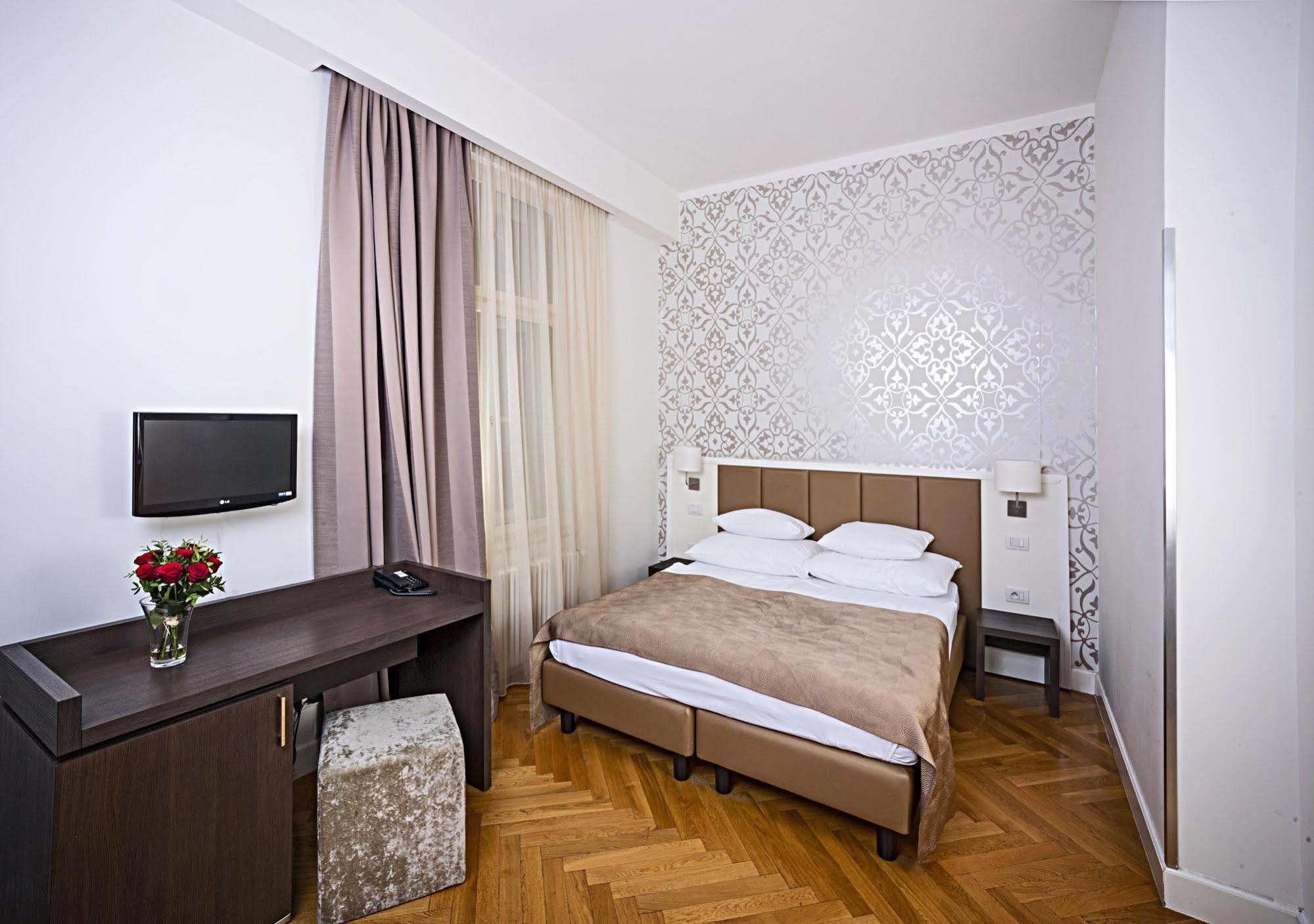 Deminka Palace Praag
