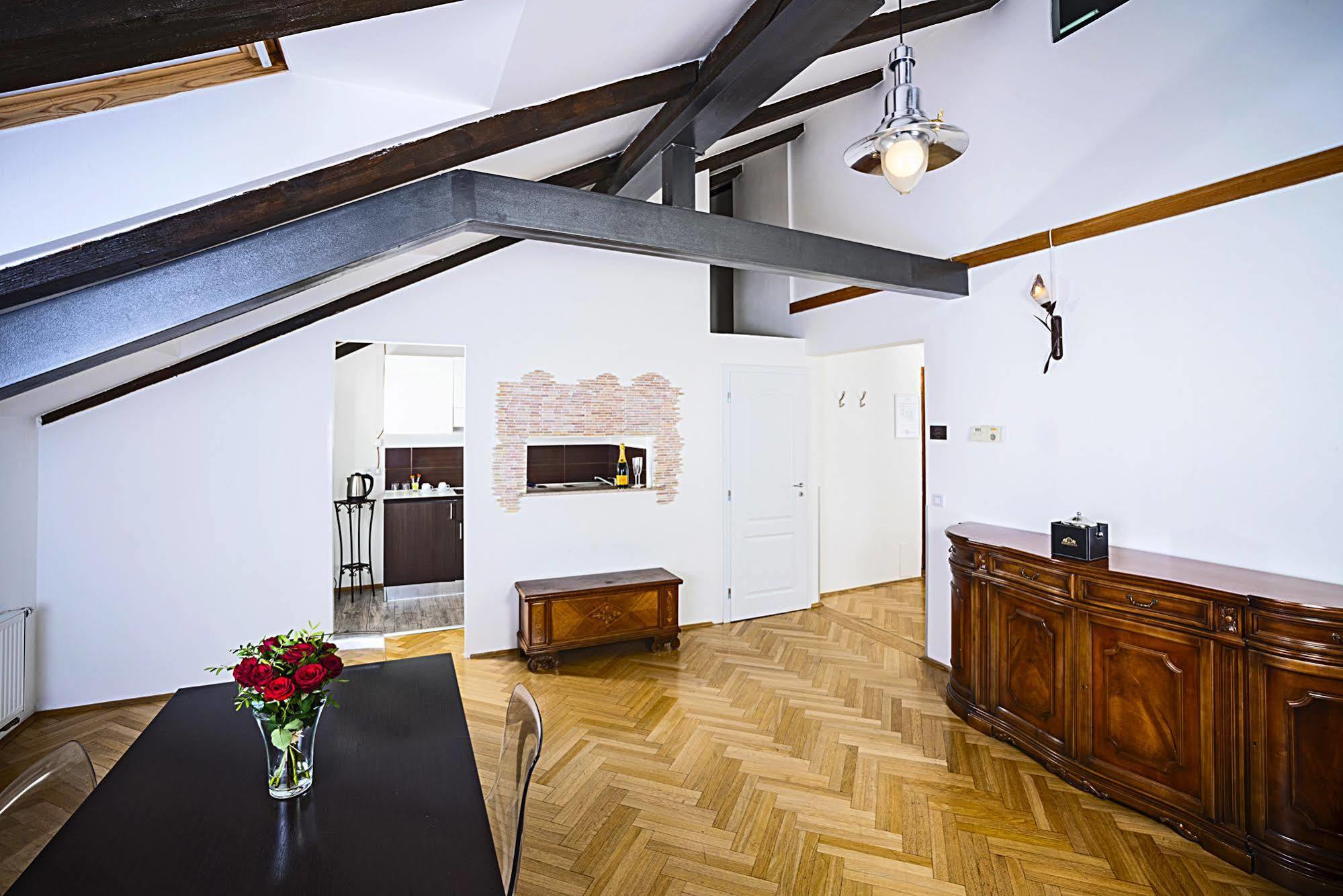 Deminka Palace Hotel Praag